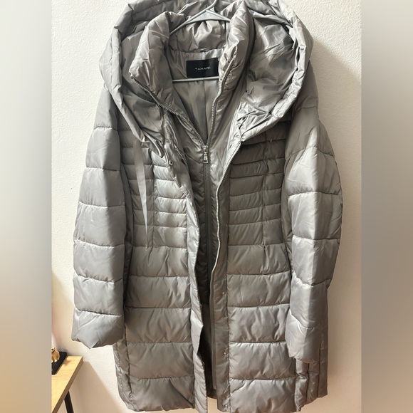 Tahari Jackets & Blazers - Tahari Casey Fitted Puffer Coat for Women-Quilted Winter Coat with Bib Size XL